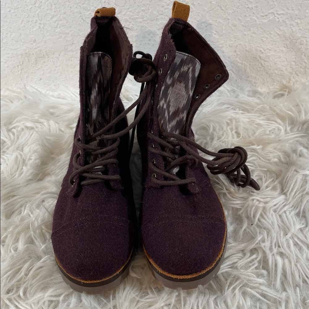 REEF Womens Boots 7.5 Lace Up Cap Toe Casual Compassing Textile Purple Ankle NEW